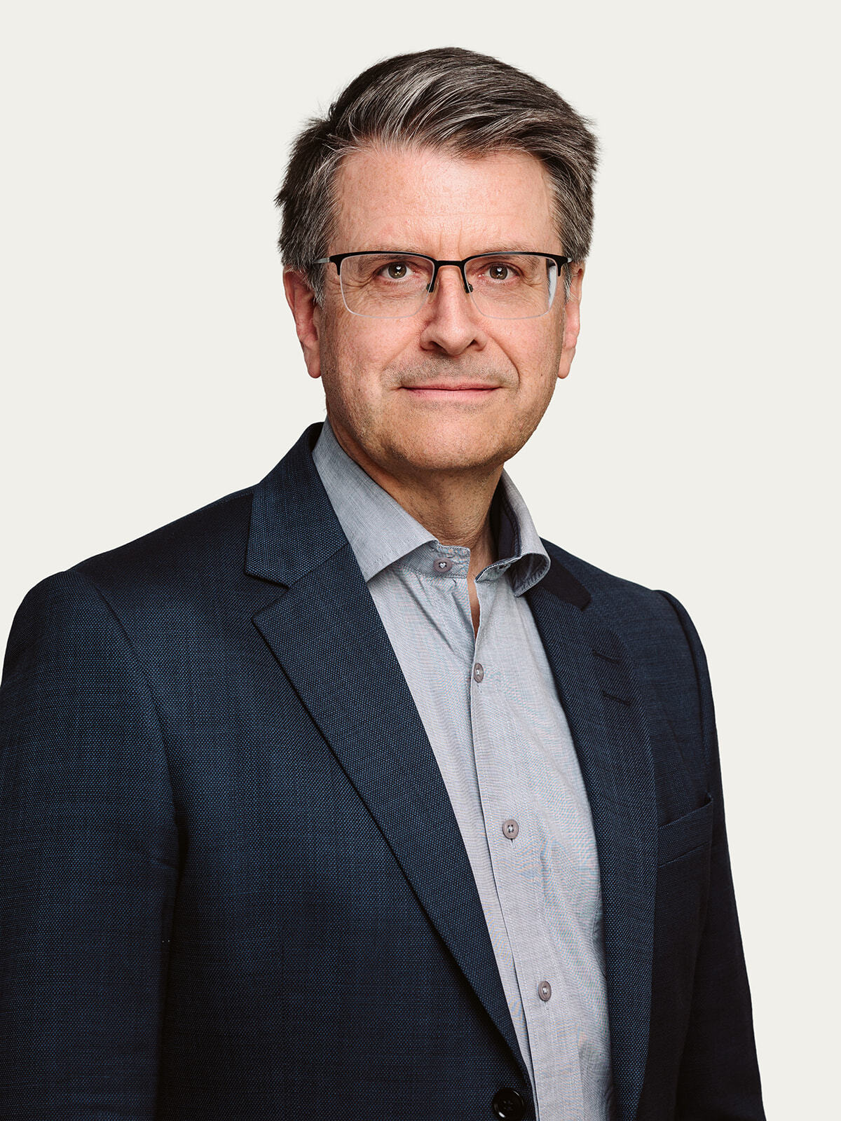 Arnulf Crowo web